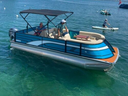 Bateau Ponton 10 places - Avec permis