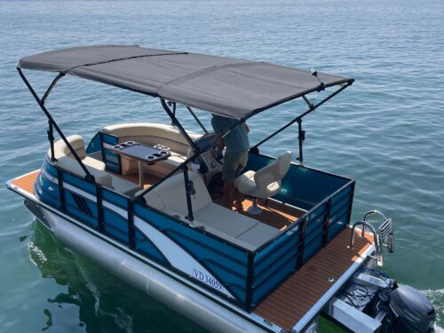 Bateau Ponton 8 places sans permis